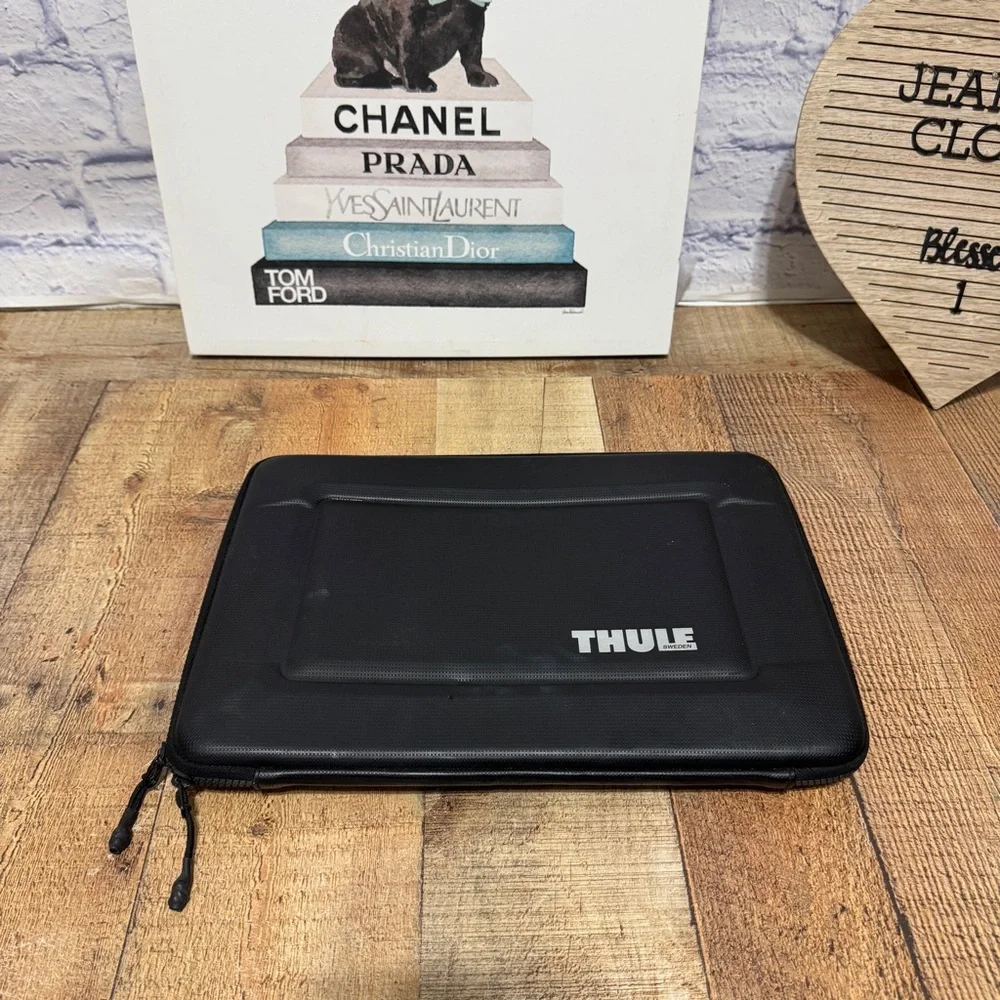 Thule Gauntlet 3.0 Laptop Sleeve